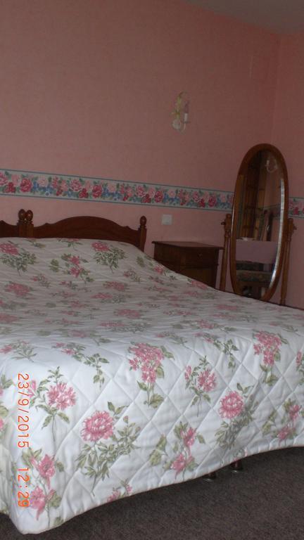 Auberge De L'Atre Quarré-les-Tombes Pokoj fotografie
